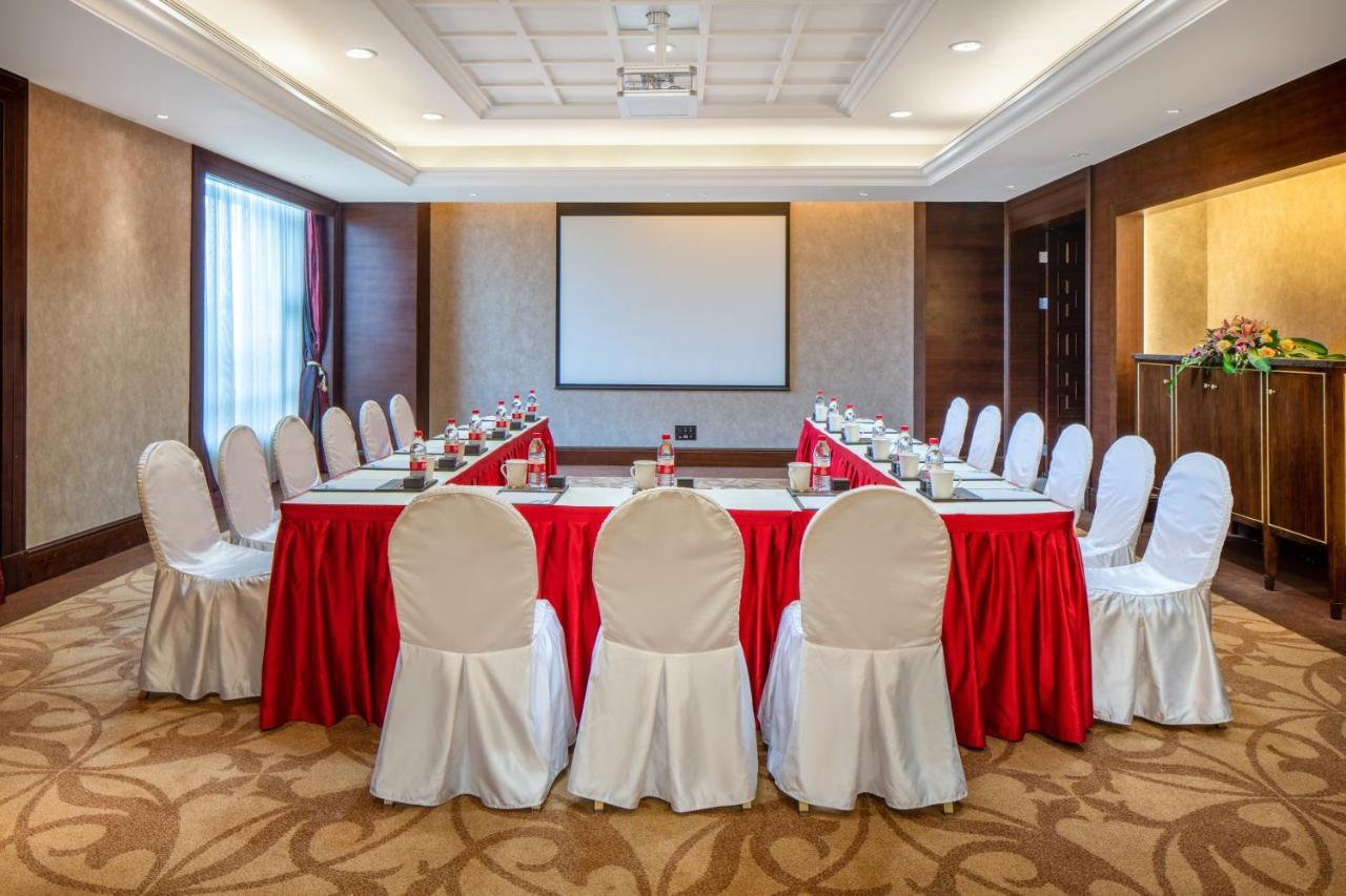 Holiday Inn Guangzhou Airport Zone Exterior photo